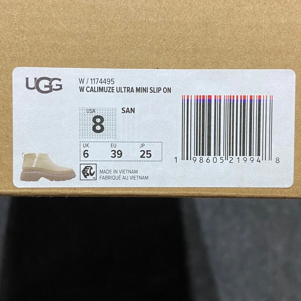 UGG Calimuze Ultra Mini Slip On Sand Suede Platform Lug Sole Boots Women's 8 NWT